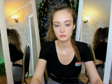 Nude cam girl dd_sss image #237942