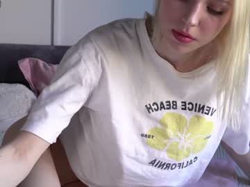 Nude cam girl evelissa image #6891471