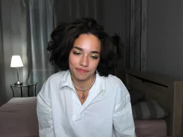 Nude cam girl ella_flare image #2485920