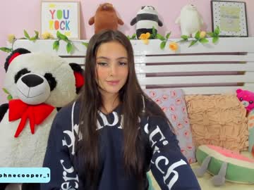 Nude cam girl daphnecooper_ image #277985