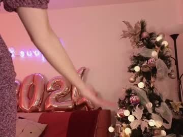 Nude cam girl maxine_8 image #6005957