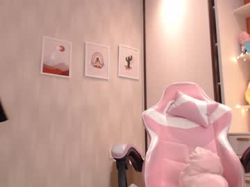 Nude cam girl hi_teika image #330192