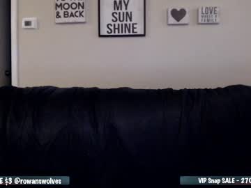 Nude cam girl rowanswolves image #620058