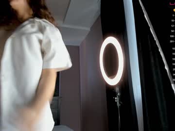 Nude cam girl scottaubrie image #2131334