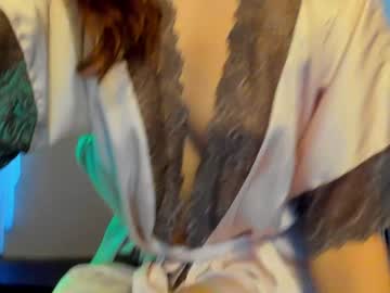 Nude cam girl _meganmeow_ image #4029750