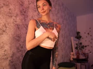 Nude cam girl kronniekray image #992194