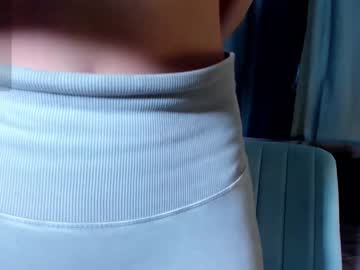 Nude cam girl cuddly_crystal image #6937512