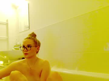 Nude cam girl myassistant image #1762136