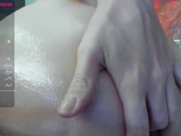 Nude cam girl hee_jin image #2468835