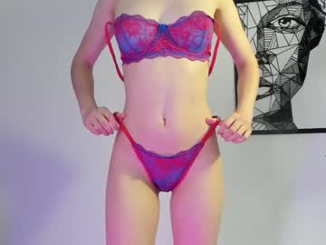 Nude cam girl lucie_beltran image #3526747
