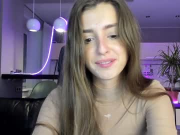 Nude cam girl coy_amina_ image #3044926