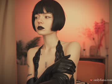 Nude cam girl auddicted image #1102550