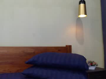 Nude cam girl hersheys_aran image #4574231