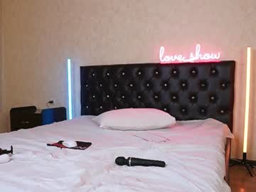 Nude cam girl l0ve_sh0w image #6779113
