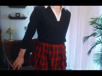 Nude cam girl cinnabelle image #1408462