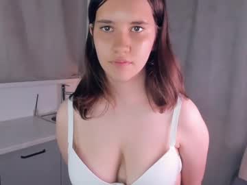 chelseabrindle nude girls camming