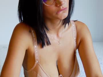 Nude cam girl letiziafulkers1 image #3439583