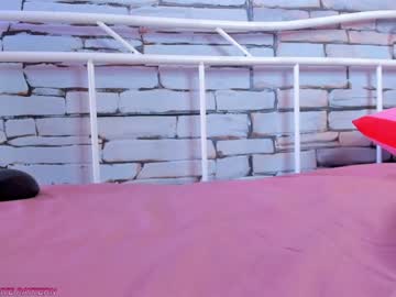 Nude cam girl eugenetomas image #2060035