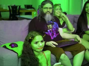 Nude cam couple cheeseburgerjesus image #1572084