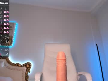 Nude cam girl aura_kiss image #1300130