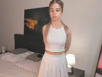 Nude cam girl lizbethhemmings image #6911504
