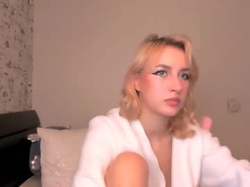 Nude cam girl _elisfox image #1206062