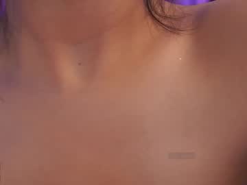 Nude cam girl gigi_ulala image #5520647