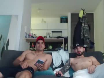 Nude cam man fratguysonline image #2446711