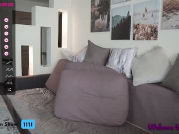 Nude cam girl oxxme image #3193313