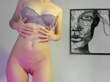 Nude cam girl lucie_beltran image #3520527