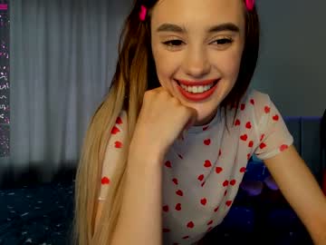 Nude cam girl angella_kleee image #2323961