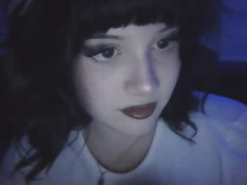 Nude cam girl lottiepoppie image #6130351