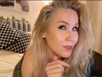 Nude cam girl myassistant image #4206694