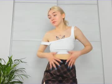 Nude cam girl elizabeth__gray image #3150371
