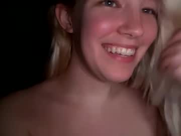 Nude cam girl mariah95 image #808566