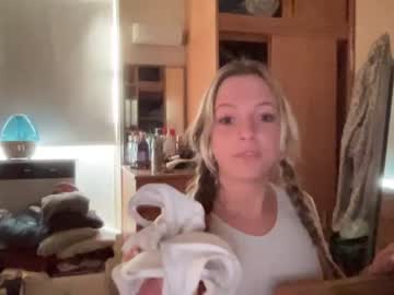 Nude cam girl isla_xo image #6284829