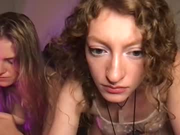 Nude cam girl cosmiickitten image #1893276