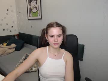 Nude cam girl mileymollie image #1631270