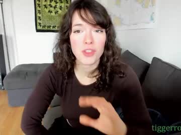 Nude cam girl tiggerrosey image #6843180