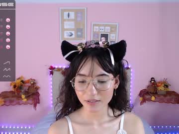 Nude cam girl little_effy18 image #375136