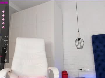 Nude cam girl hee_jin image #686326