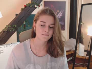 Nude cam girl abi_i image #2498571