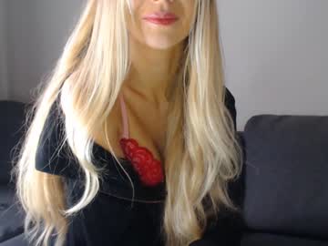 Nude cam girl pervyblonde image #1234750