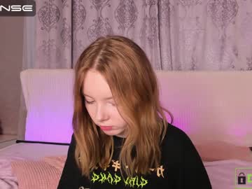 Nude cam girl lill_alice image #1644171