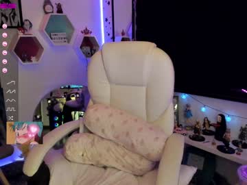Nude cam girl stephymoon_ image #1850427