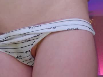 Nude cam girl littlee_miss_ image #1008791
