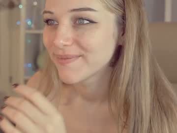 Nude cam girl mia_milagros image #1459929