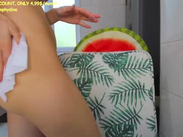 Nude cam girl sophydiva image #2354316