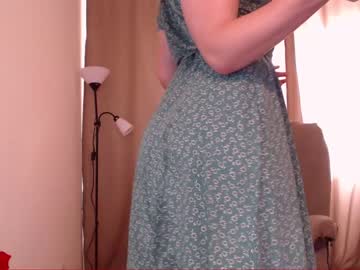 Nude cam girl foxydiamond2020 image #6635943