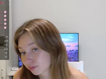 Nude cam girl looveshow image #5228816